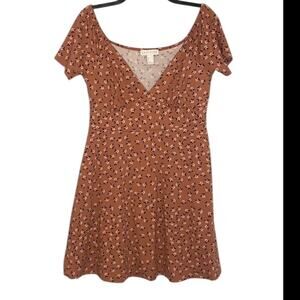 Revamped peach floral mini dress